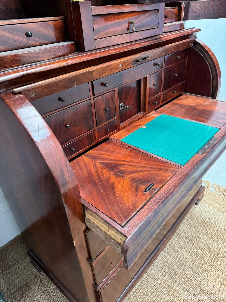 Antig&uuml;edades: Excepcional mueble escritorio abatible chapado en caoba - Foto 5