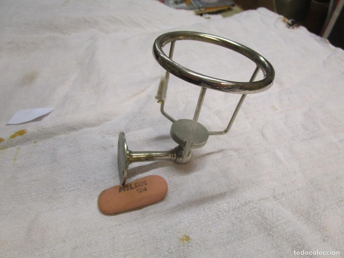 Antiguidades: Soporte de pared wc para pasos - en metal cromado, 6.5cm di&aacute;metro interior, 180gr, limpio, excelente