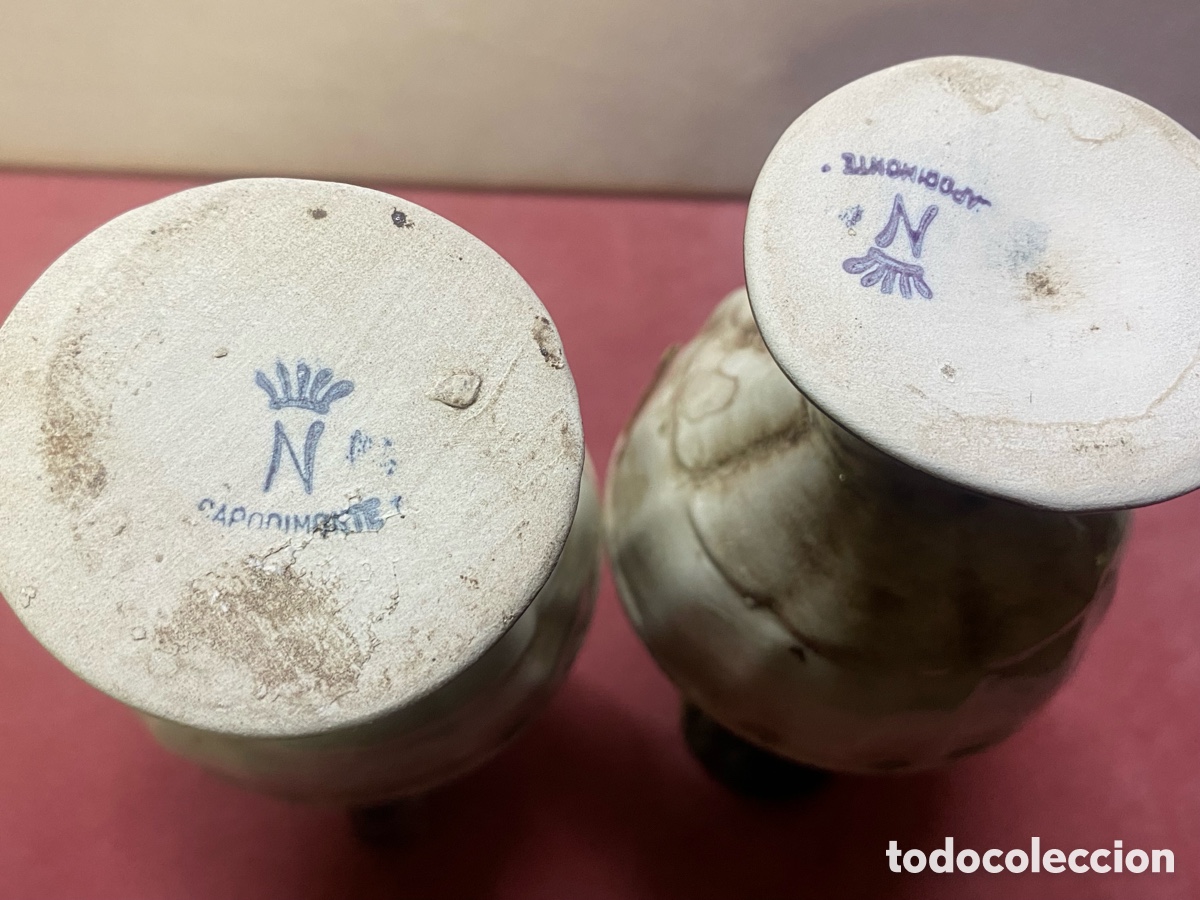 Antig&uuml;edades: Pareja de jarritas Capodimonte - Foto 5