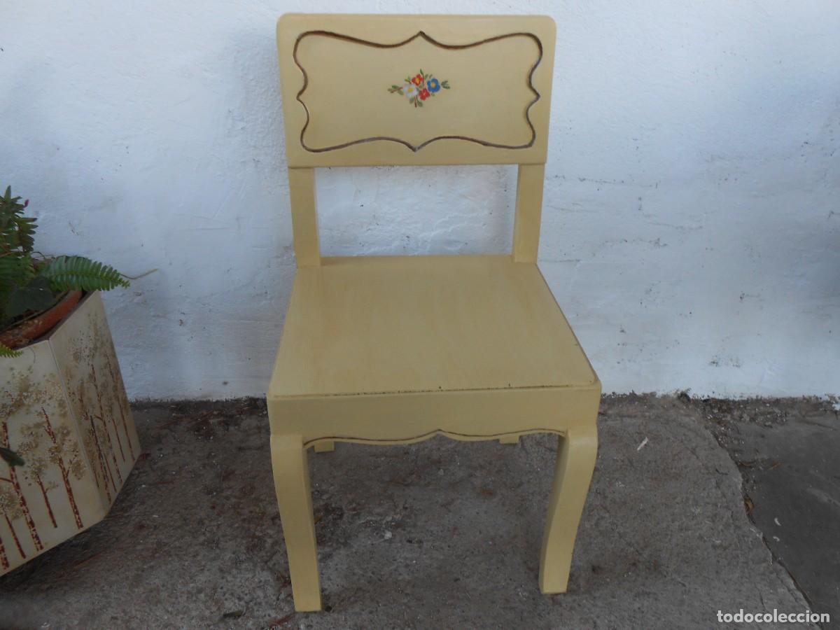 Antig&uuml;edades: SILLA DE MADERA -DECORADA A MANO--a&ntilde;o 1947 - Foto 1