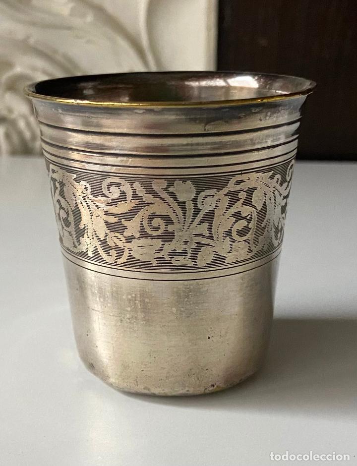 Antig&uuml;edades: 194.- Baso de agua plateado. Marcas - Foto 1