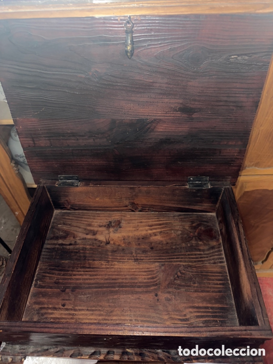 Antig&uuml;edades: Caja de madera tallada - Foto 4