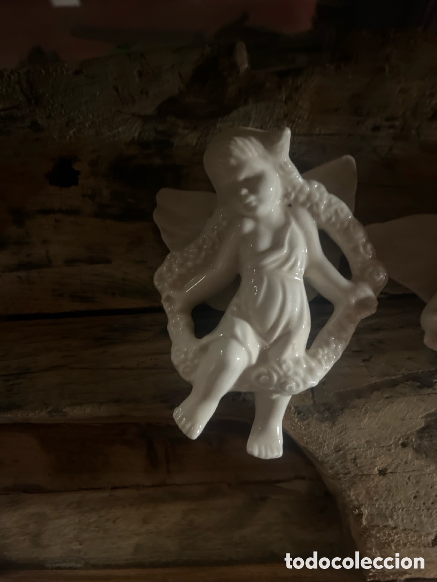 Antig&uuml;edades: Pareja de angelitos de loza - Foto 2