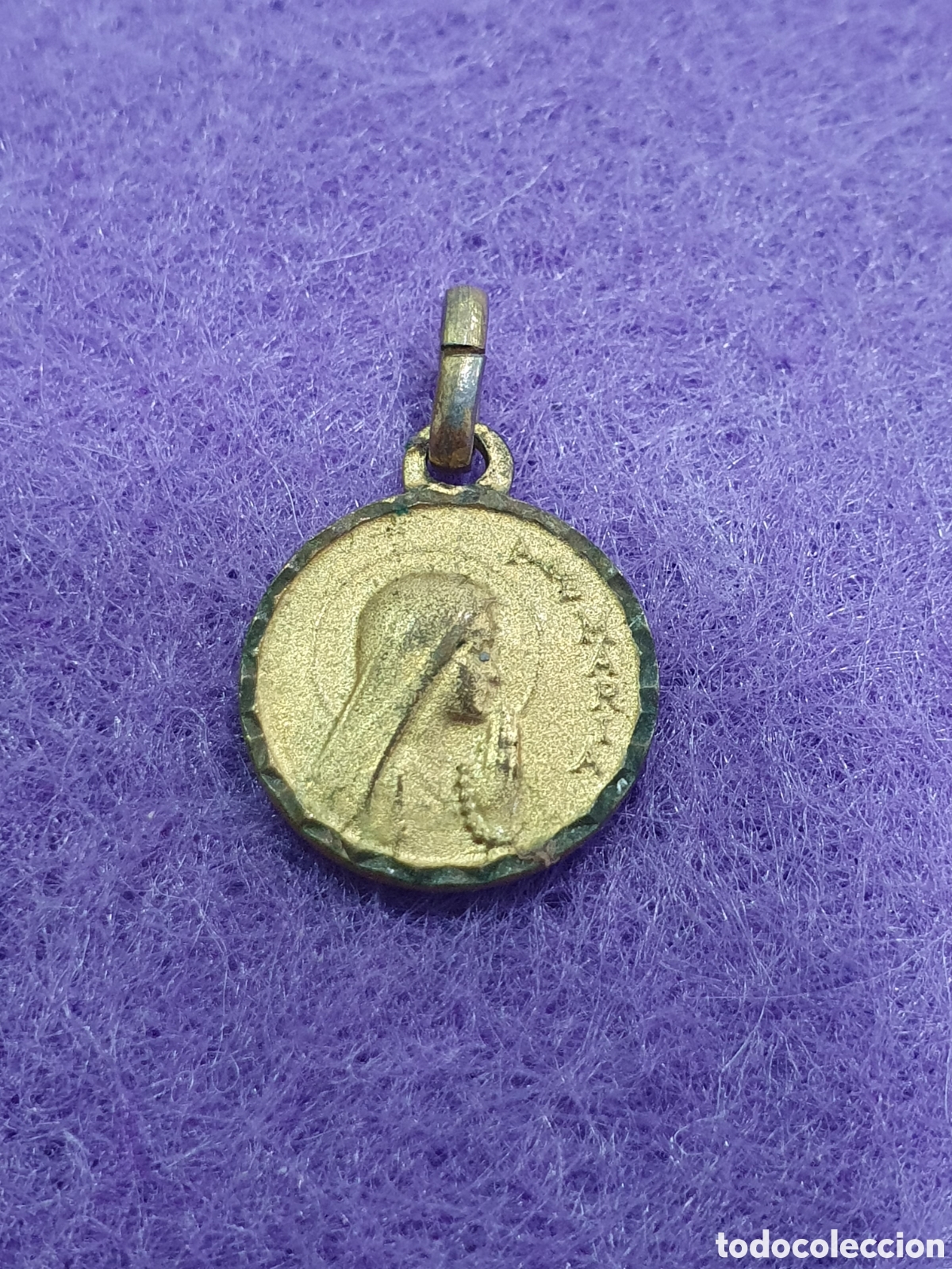 Antig&uuml;edades: Medalla dorada Ave Maria. (L91) - Foto 1