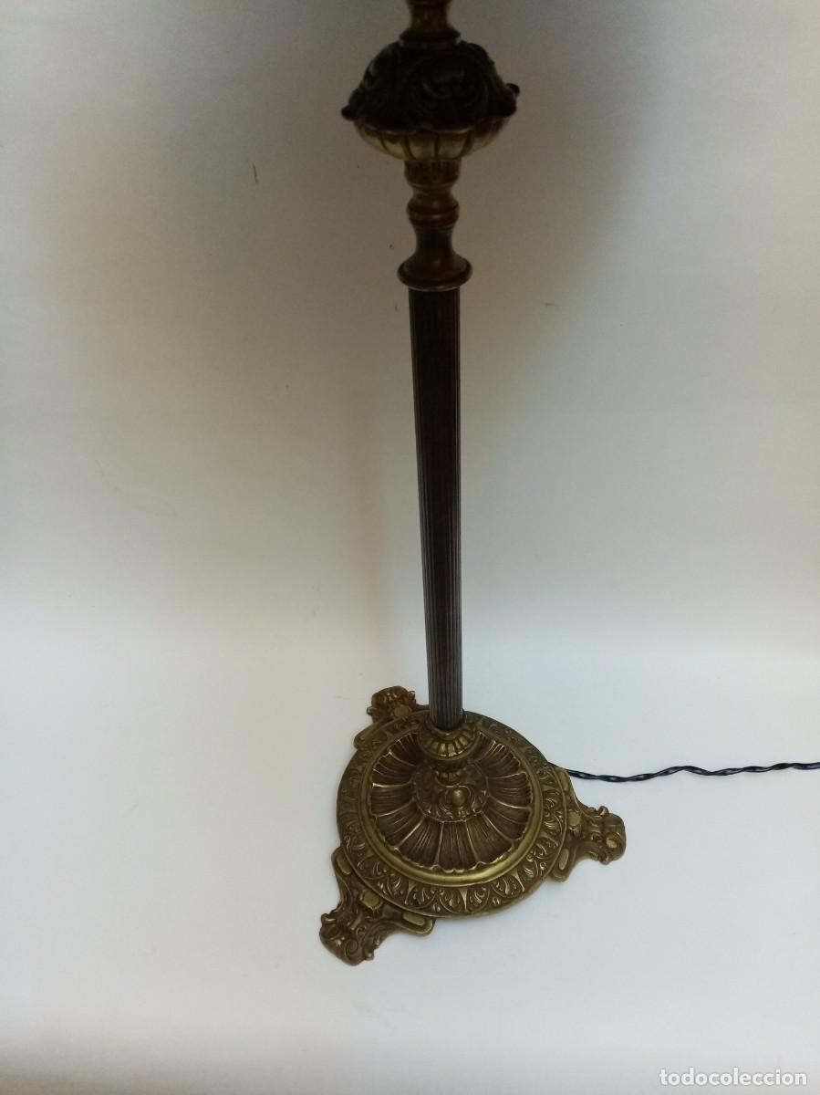 Antig&uuml;edades: lampara de mesa-escuela Tiffany - Foto 2
