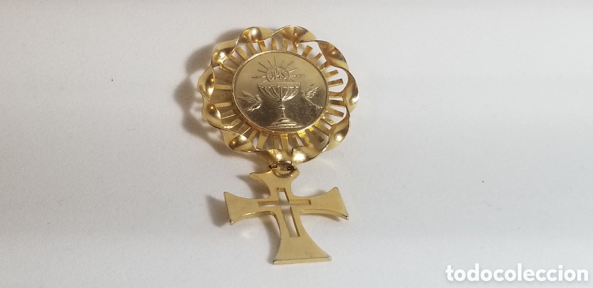 Antig&uuml;edades: BROCHE DORADO primera comunion - Foto 1