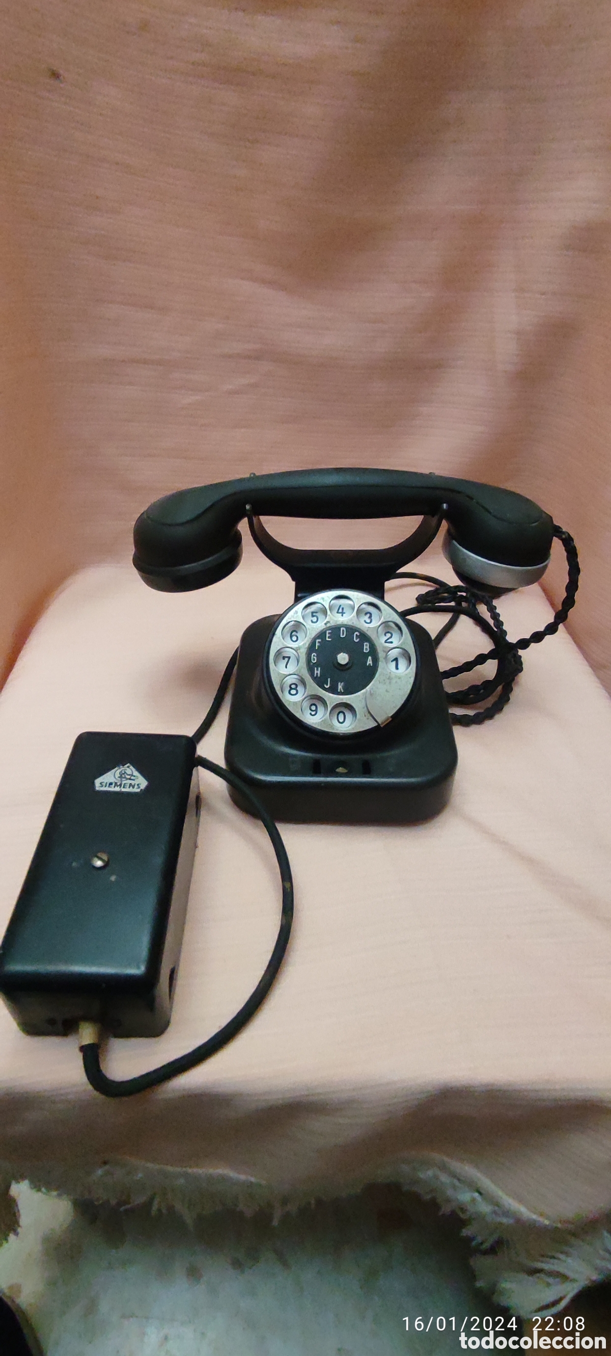 Antig&uuml;edades: Tel&eacute;fono alem&aacute;n - Foto 3