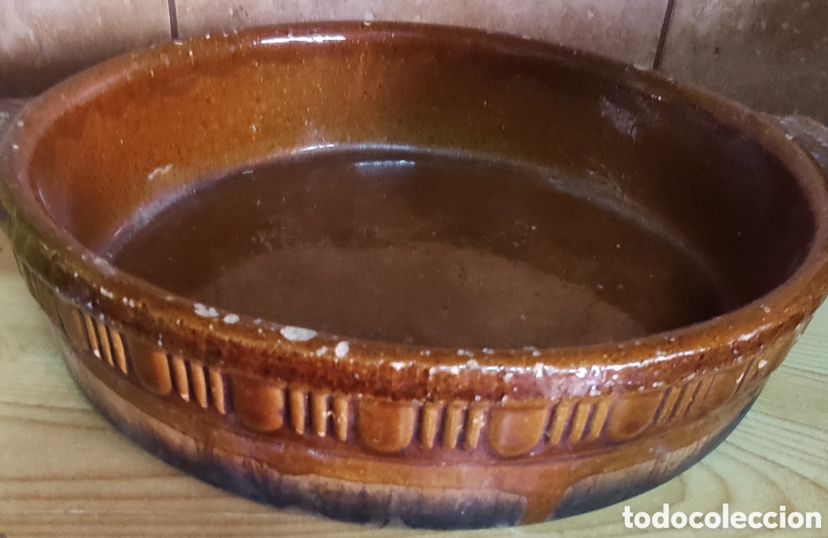 Antig&uuml;edades: ANTIGUA CAZUELA DE BARRO - Foto 1