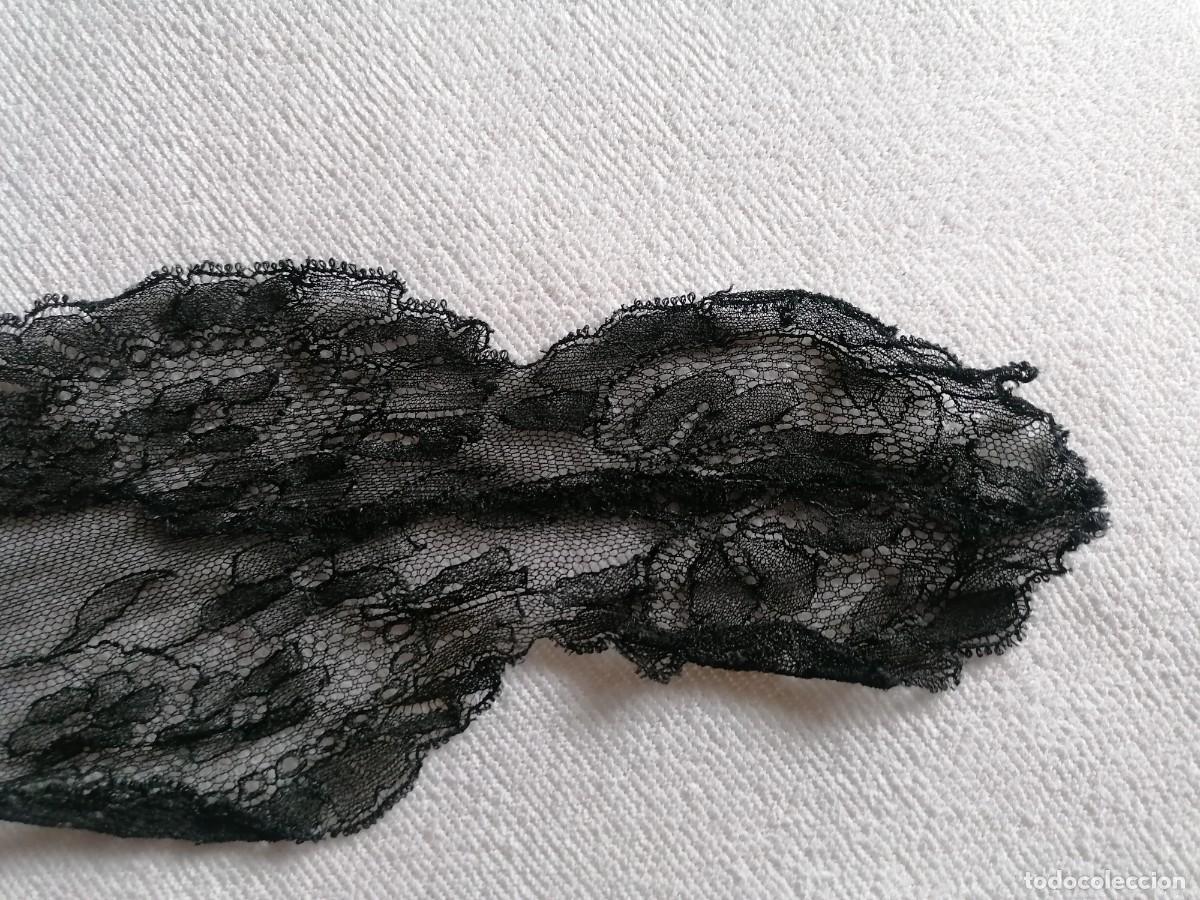 Antig&uuml;edades: mantilla puntas redondeadas - Foto 2