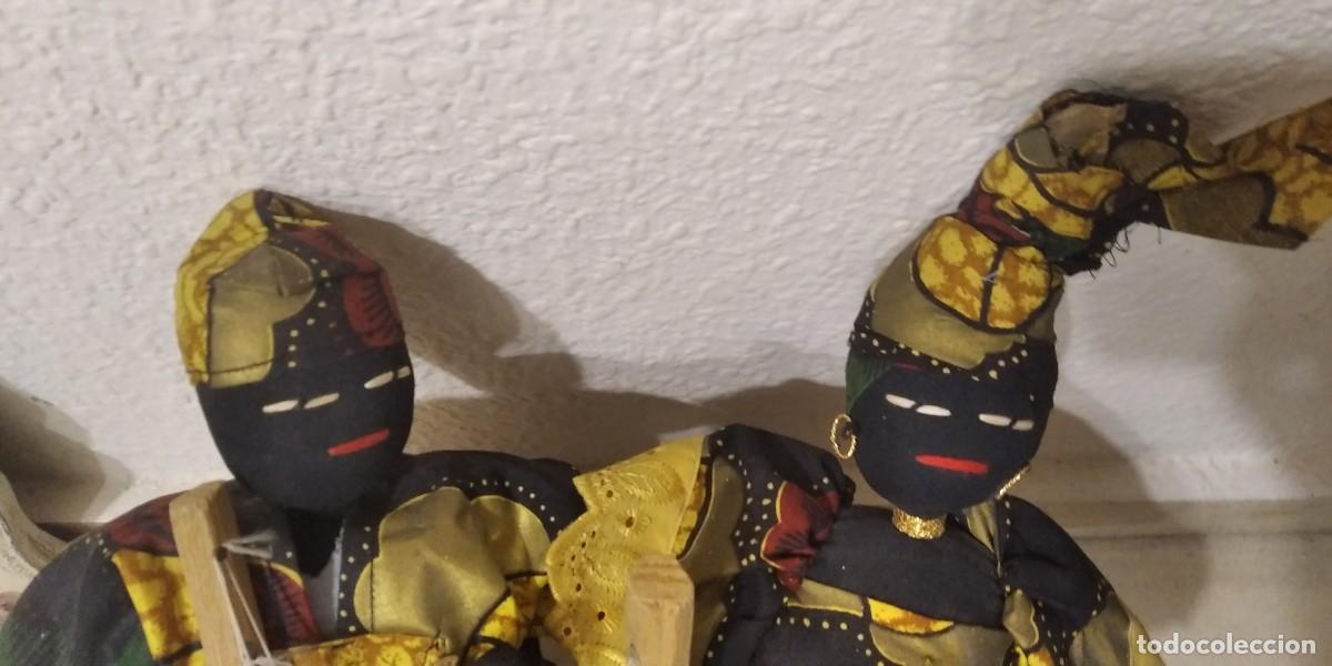 Antig&uuml;edades: MU&Ntilde;ECOS AFRICANOS DE TELA - Foto 2