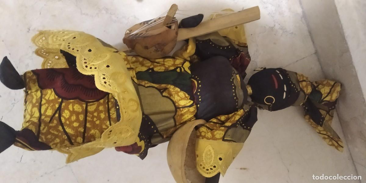 Antig&uuml;edades: MU&Ntilde;ECOS AFRICANOS DE TELA - Foto 6