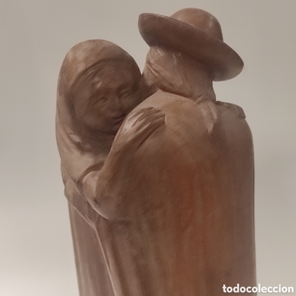 Antig&uuml;edades: FIGURA TALLADA EN MADERA. ALTURA 29cms - Foto 2