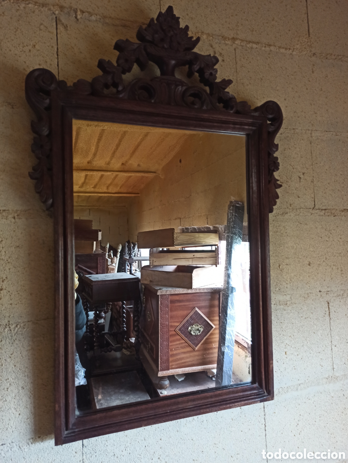 Antig&uuml;edades: Espejo rectangular con detalles tallados - Foto 4