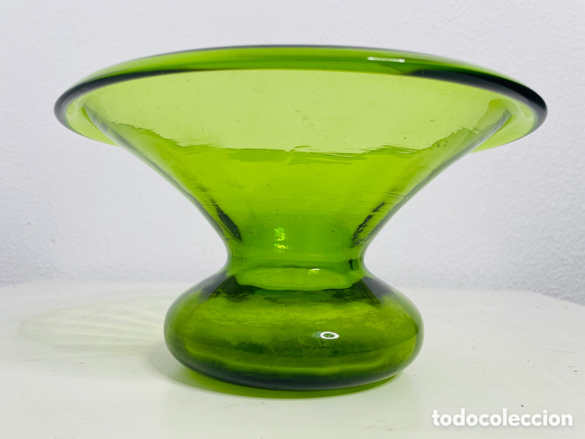 Antig&uuml;edades: Escupidera Cristal Verde - Foto 2