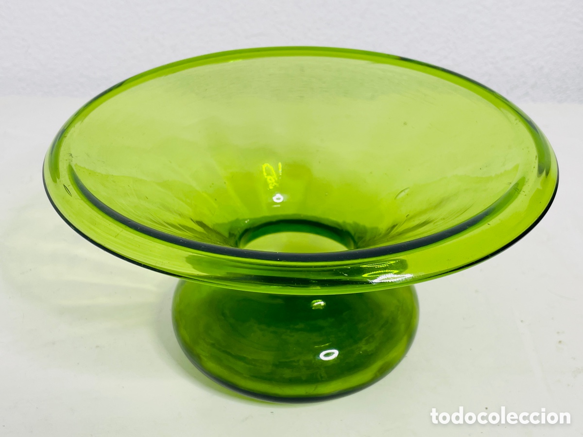 Antig&uuml;edades: Escupidera Cristal Verde - Foto 3