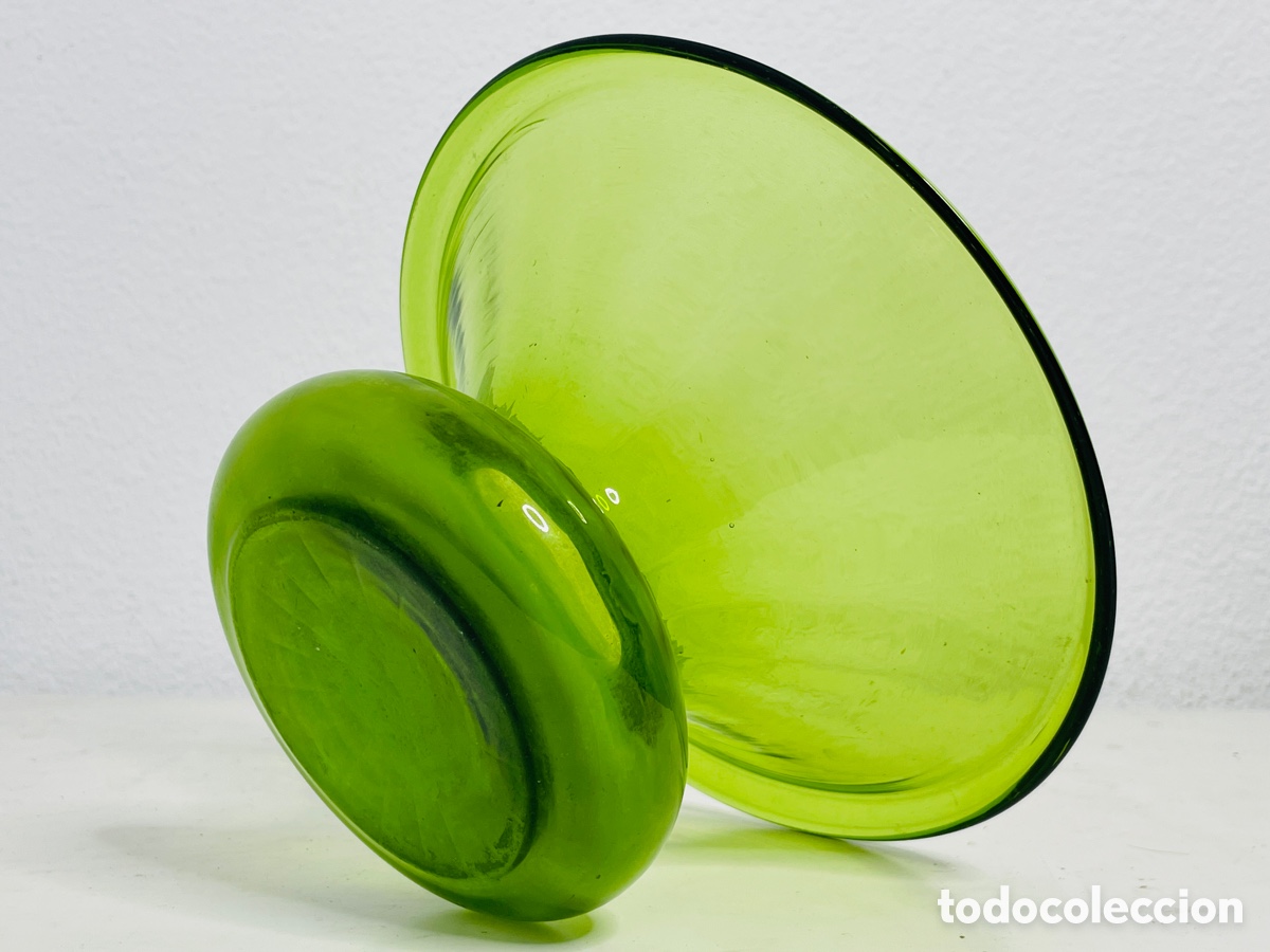 Antig&uuml;edades: Escupidera Cristal Verde - Foto 7