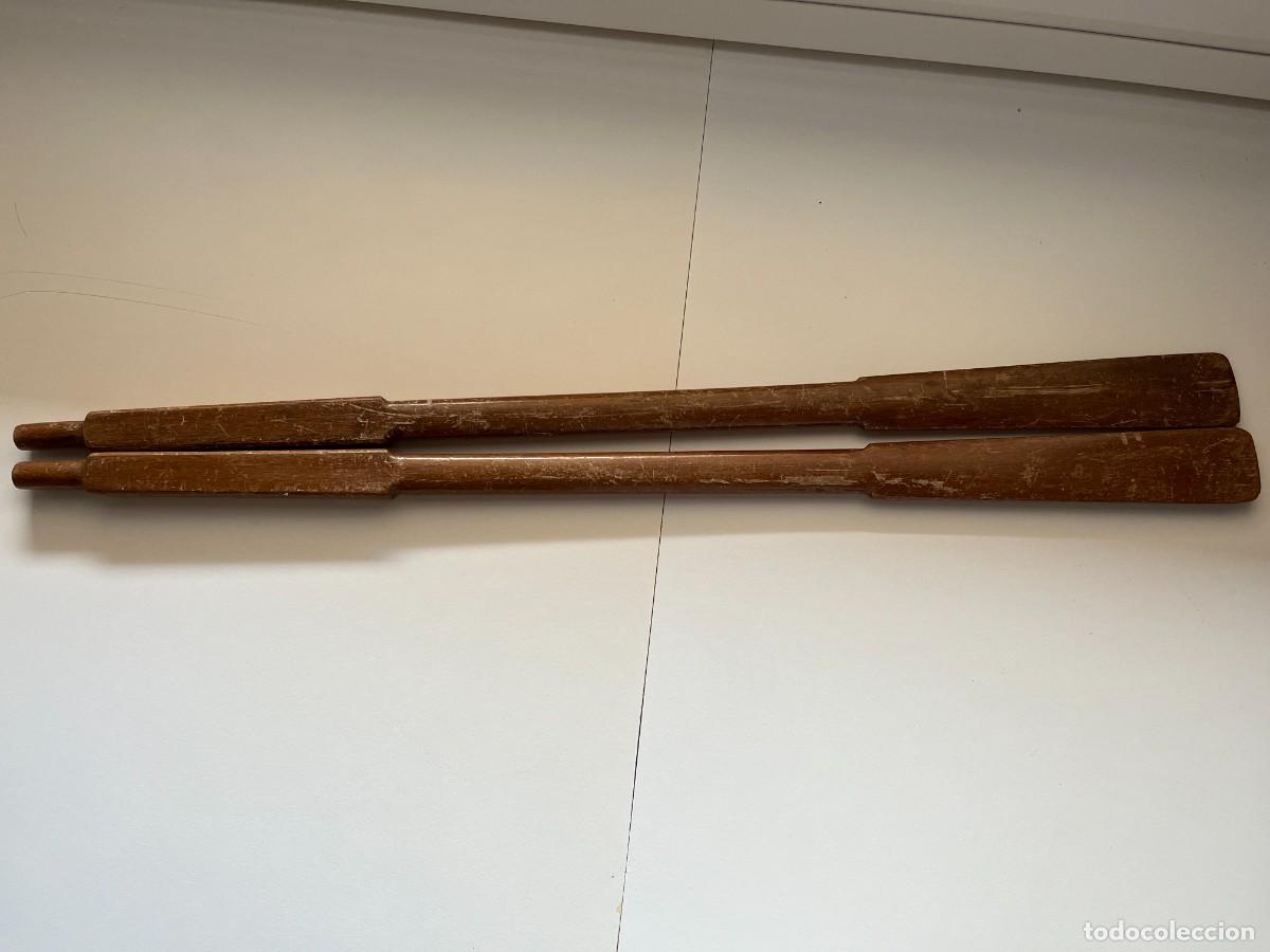 Antig&uuml;edades: PAREJA DE REMOS DE MADERA - Foto 1
