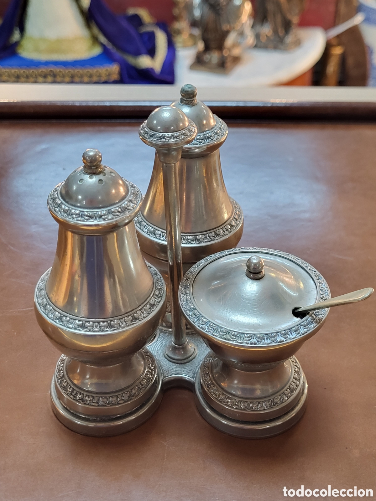 Antig&uuml;edades: ANTIGUO COMBOY DE MESA METAL PLATEADO. - Foto 1