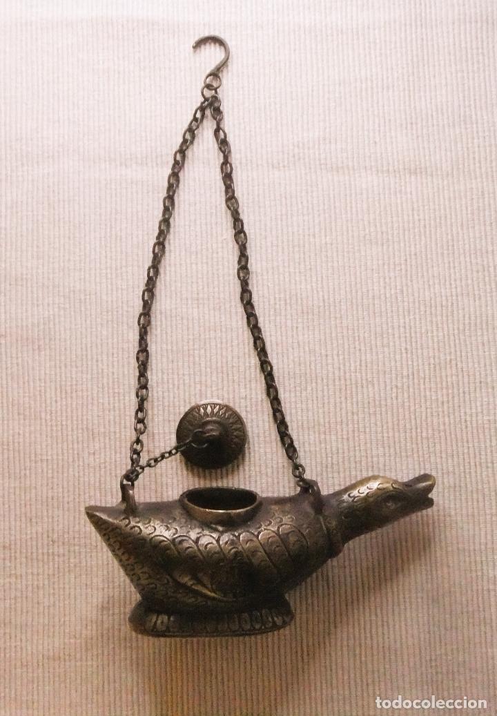 Antig&uuml;edades: ANTIGUA L&Aacute;MPARA DE BRONCE CON FORMA DE PATO - Foto 2