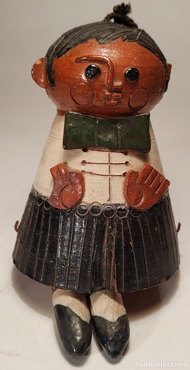 Antiques: CAMPANA EN TERRACOTA ESMALTADA, COLEGIALA.