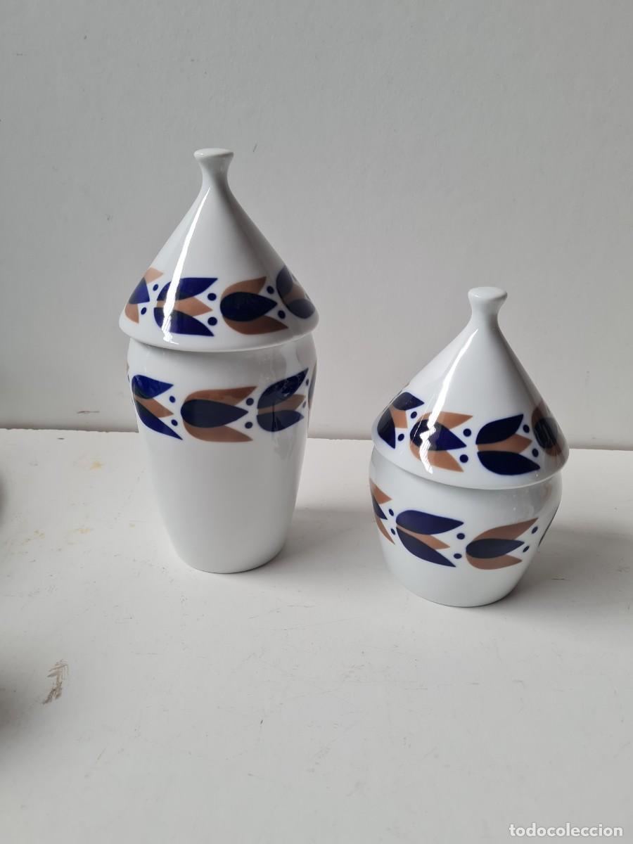 Antig&uuml;edades: CASTRO SARGADELOS 2 BOMBONERAS(18 Y 24 cms) - Foto 1