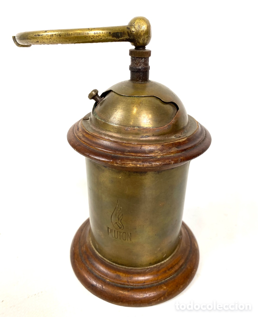 Antiques: MOLINILLO DE CAF&Eacute; CIL&Iacute;NDRICO - PLUTON - MADERA Y LAT&Oacute;N