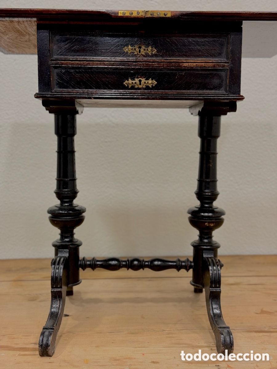 Antig&uuml;edades: Mesa costurera con ajedrez siglo XIV - Foto 4