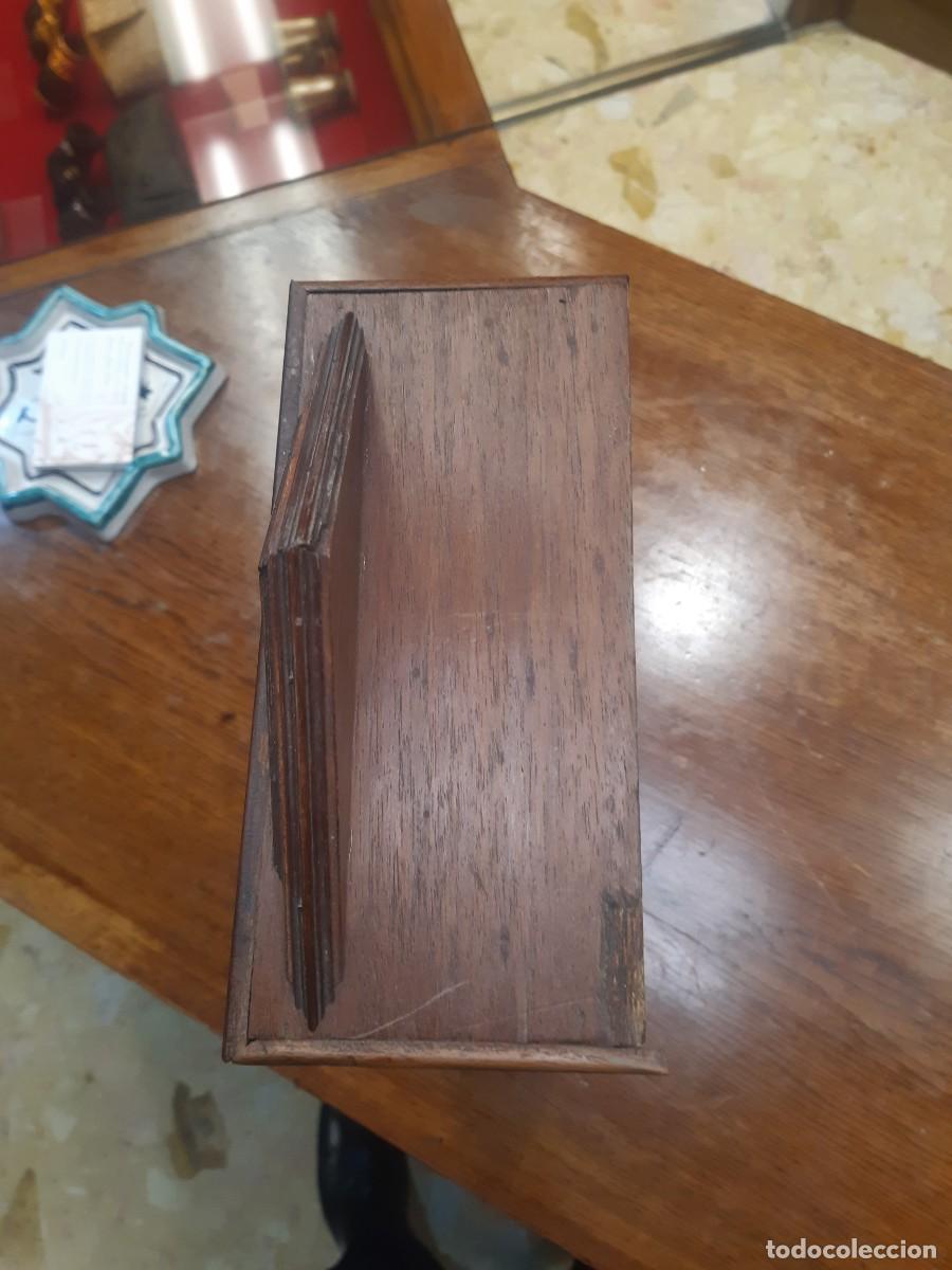 Antig&uuml;edades: ARMARITO DE MUESTRA DE EBANISTA - Foto 7