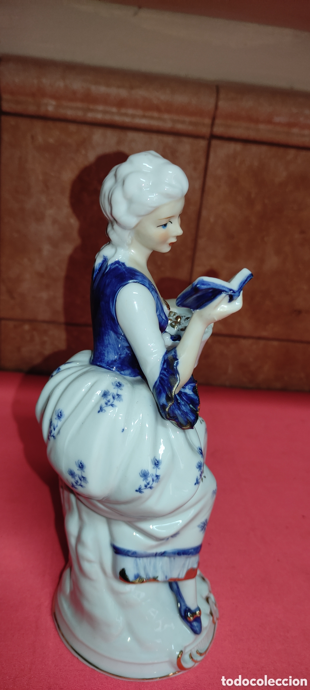 Antig&uuml;edades: FIGURA DE PORCELANA - Foto 4