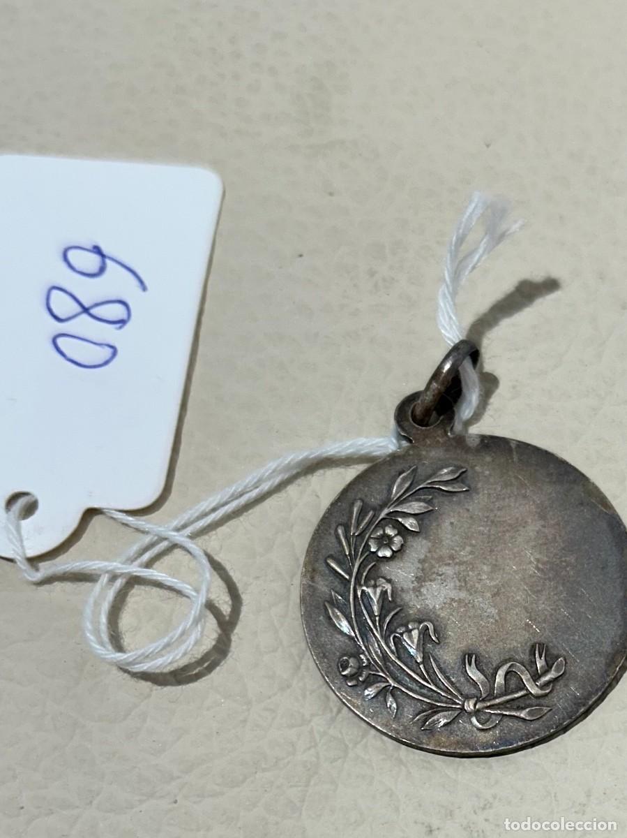 Antig&uuml;edades: MEDALLA RELIGIOSA MET&Aacute;LICA - Foto 2