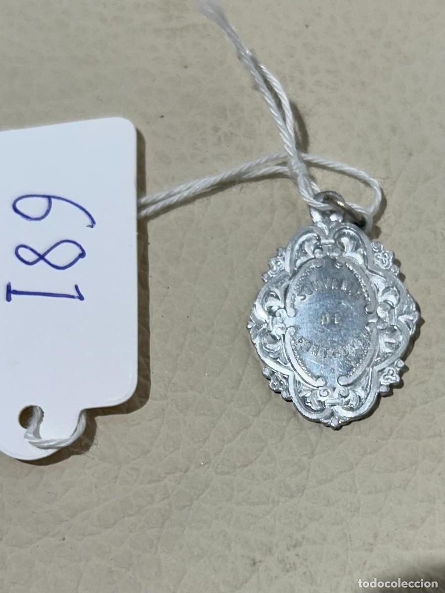 Antig&uuml;edades: MEDALLA RELIGIOSA MET&Aacute;LICA - Foto 1
