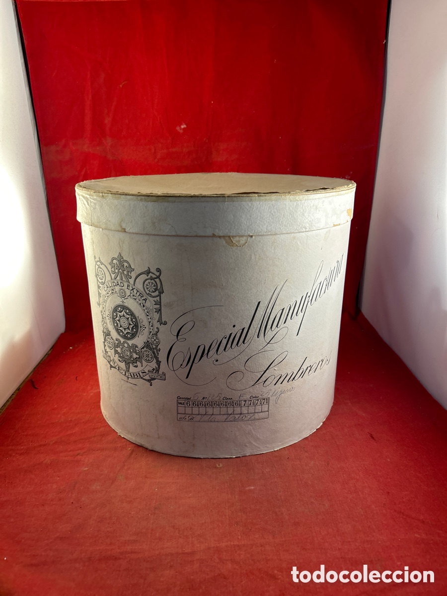 Antig&uuml;edades: GRAN CAJA DE SOMBRERO - Foto 1