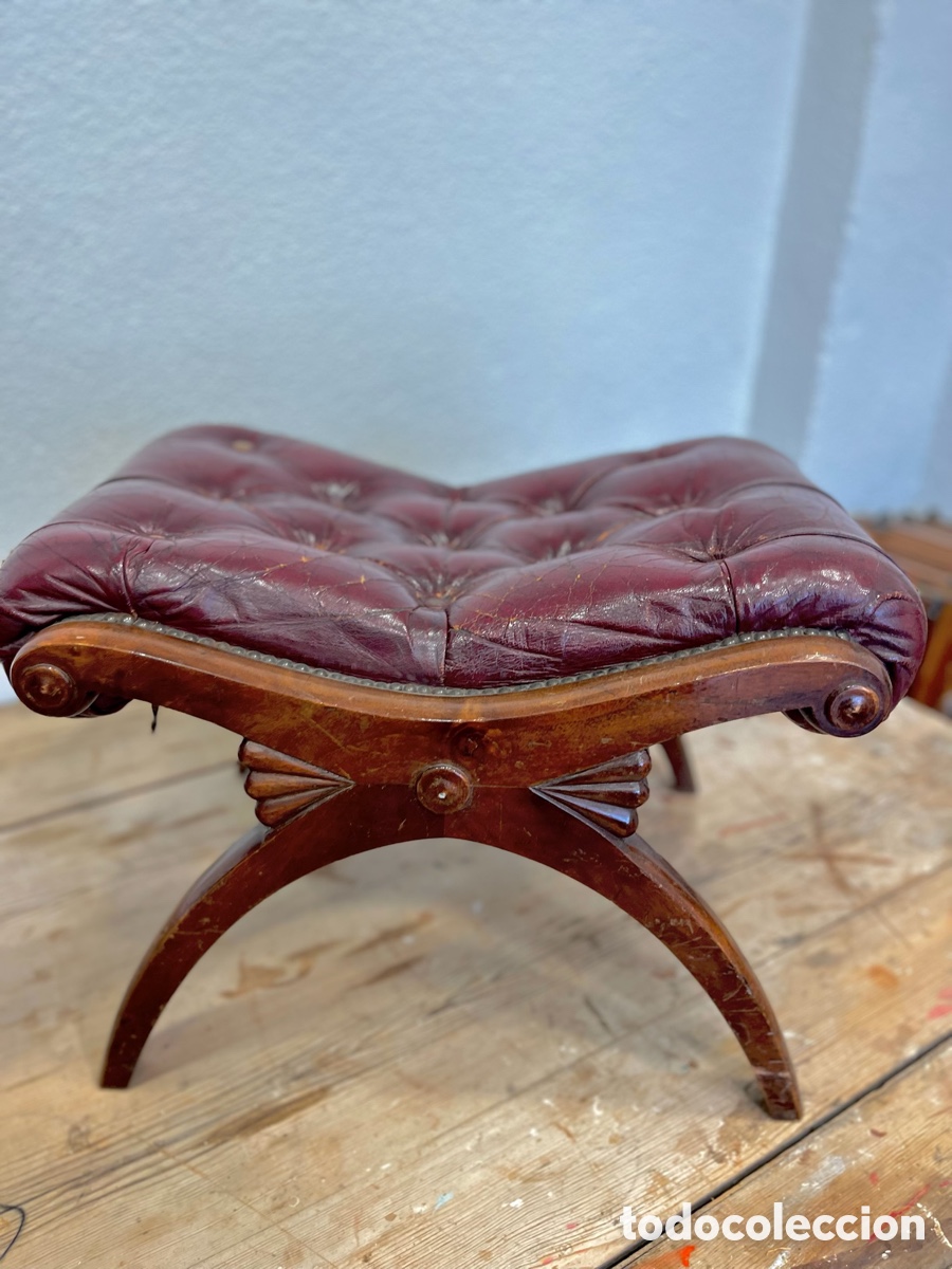 Antig&uuml;edades: Banquetas de capiton&eacute; en cuero estilo ingl&eacute;s - Foto 2