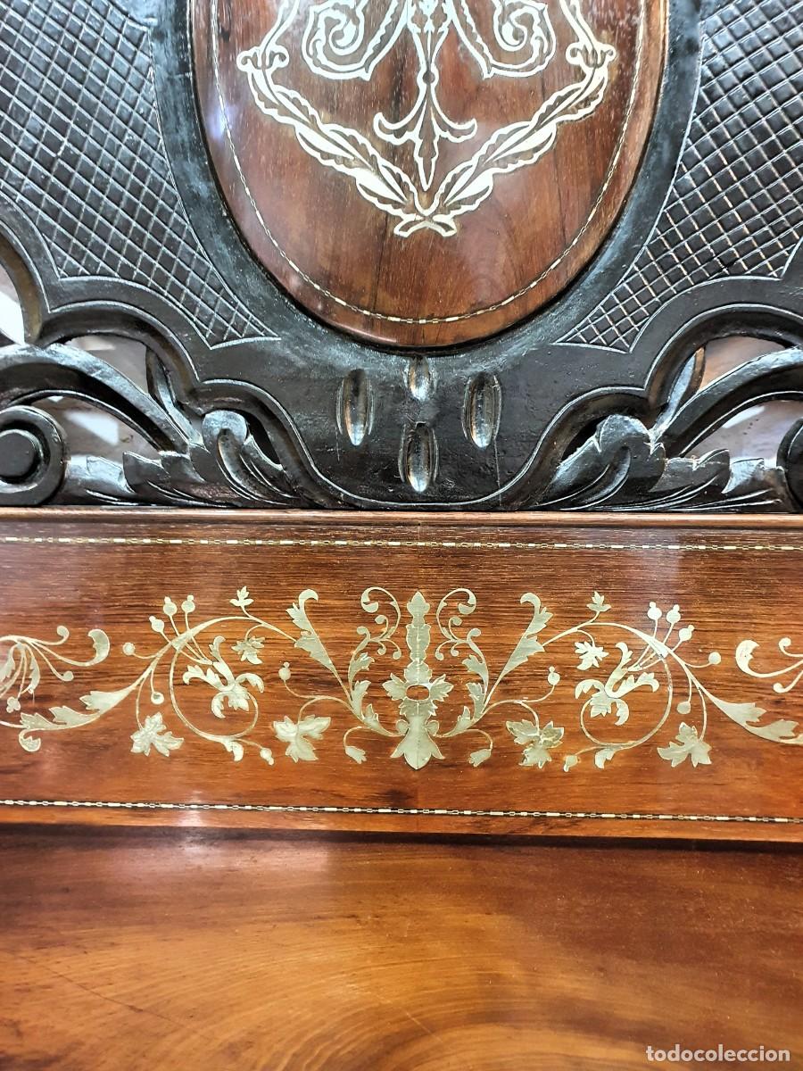 Antig&uuml;edades: Cama estilo Isabelino de 150 - Foto 3