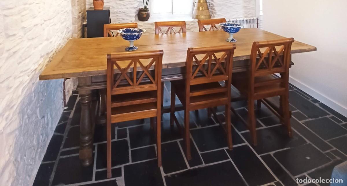 Antig&uuml;edades: Mesa comedor antigua casta&ntilde;o - Foto 1