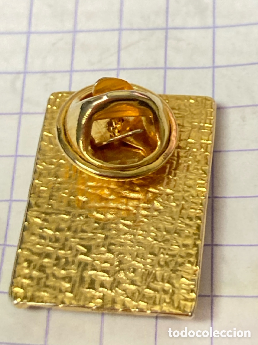 Antig&uuml;edades: Pin de Padre Pio/PIN19 - Foto 2