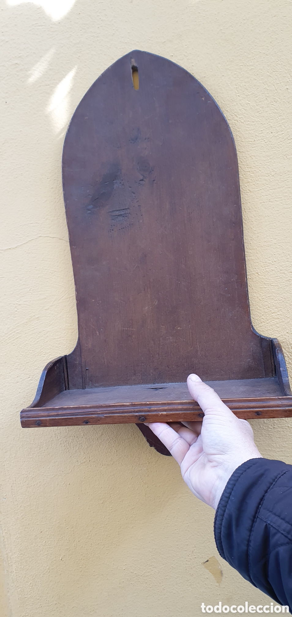 Antig&uuml;edades: ANTIGUA REPISA REALIZADA EN MADERA - Foto 1