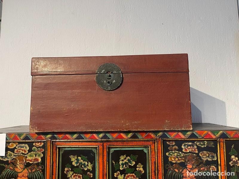 Antig&uuml;edades: baul antiguo chino lacado - Foto 1