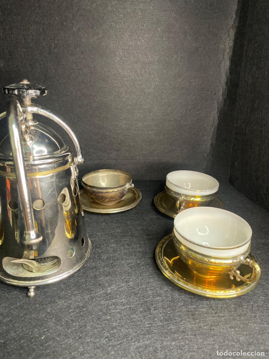 Antig&uuml;edades: Cafetera Express de aceite con 6 tazas y platos - Foto 2