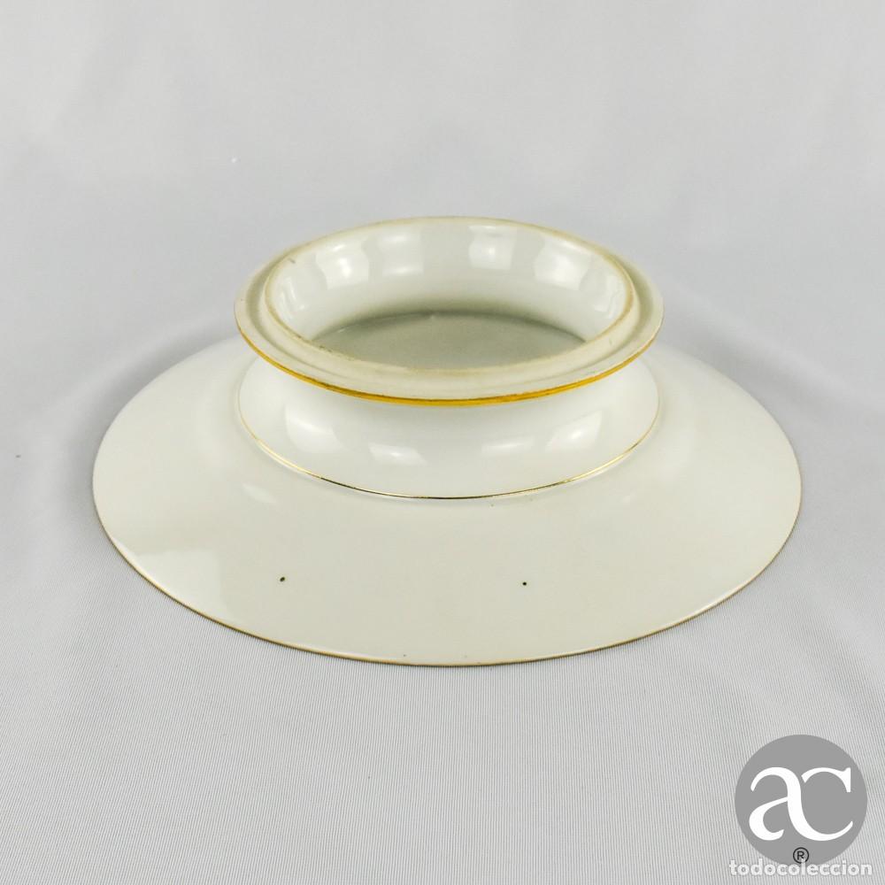 Antig&uuml;edades: Plato de porcelana con pie LIMOGES - Foto 3