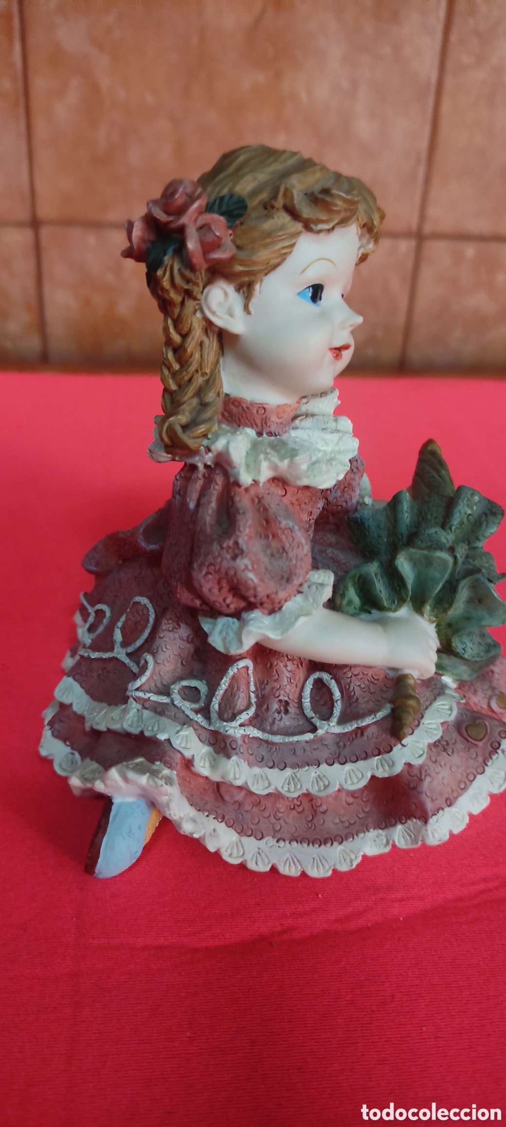 Antig&uuml;edades: FIGURA NI&Ntilde;A DE RESINA - Foto 2