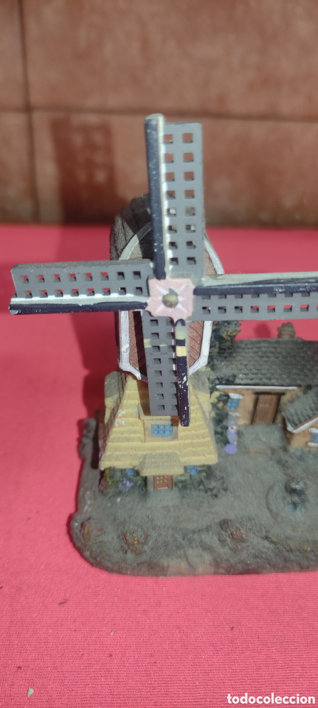 Antig&uuml;edades: FIGURAS EN RESINA - Foto 3