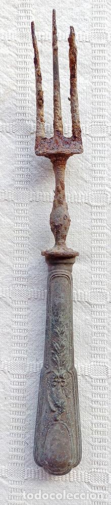 Antig&uuml;edades: Antiguo utensilio de cocina - Foto 1