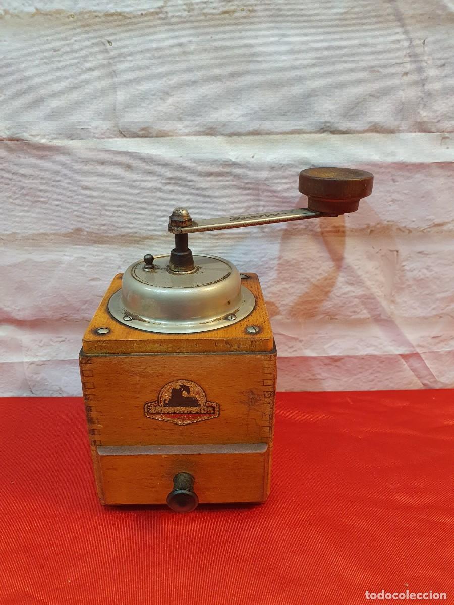 Antig&uuml;edades: Molinillo de caf&eacute; - Foto 1