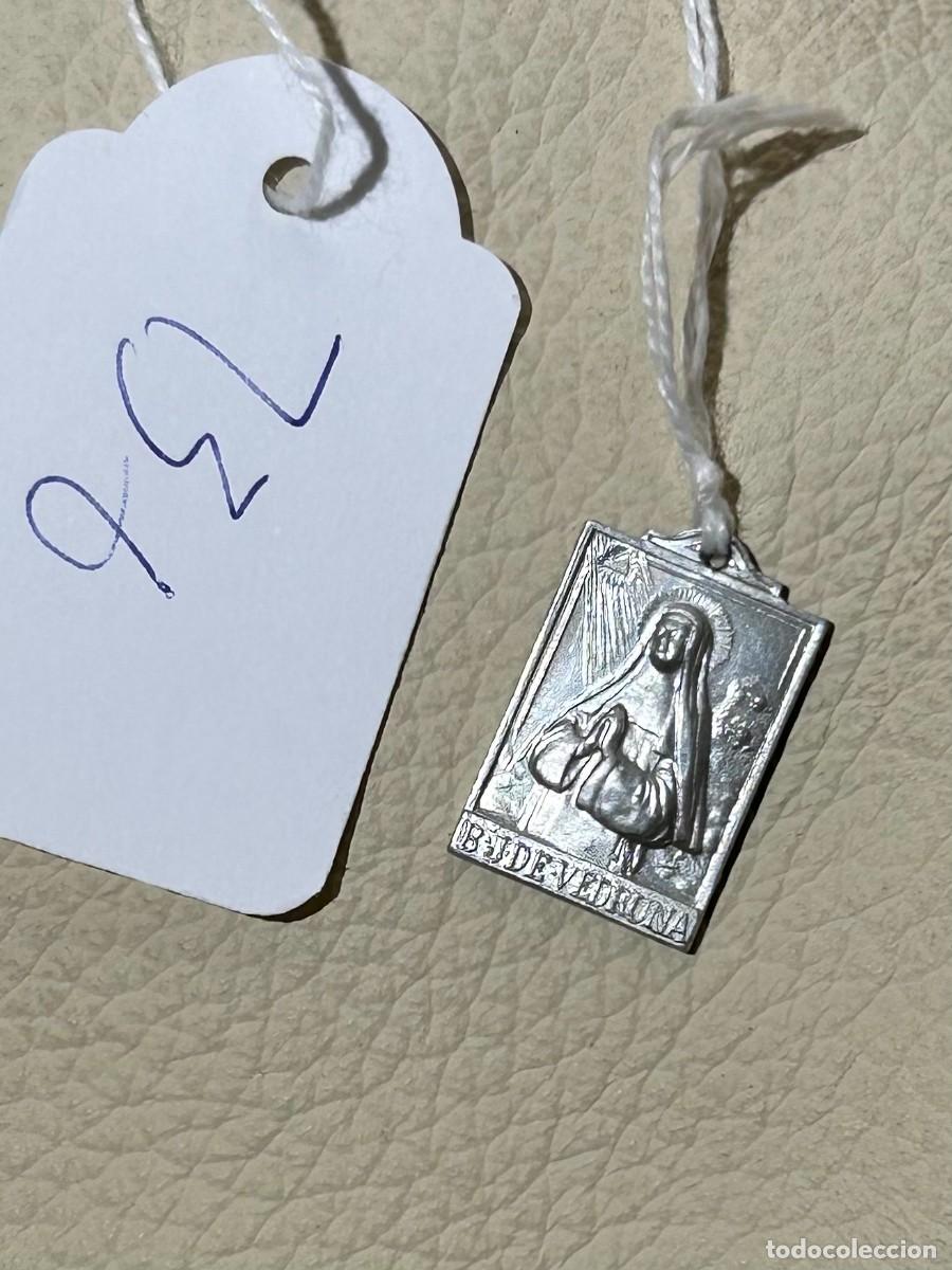Antig&uuml;edades: MEDALLA RELIGIOSA MET&Aacute;LICA - Foto 2