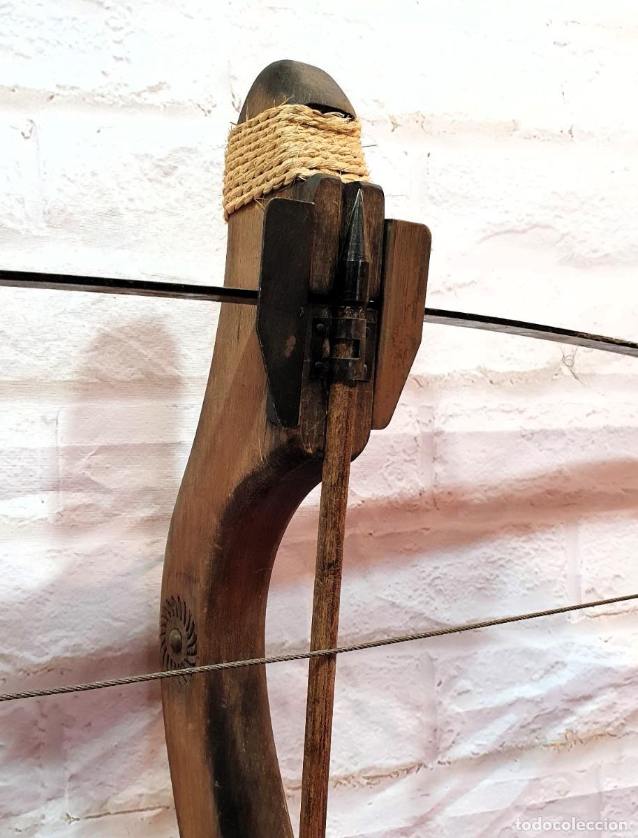 Antig&uuml;edades: Ballesta de madera - Foto 5