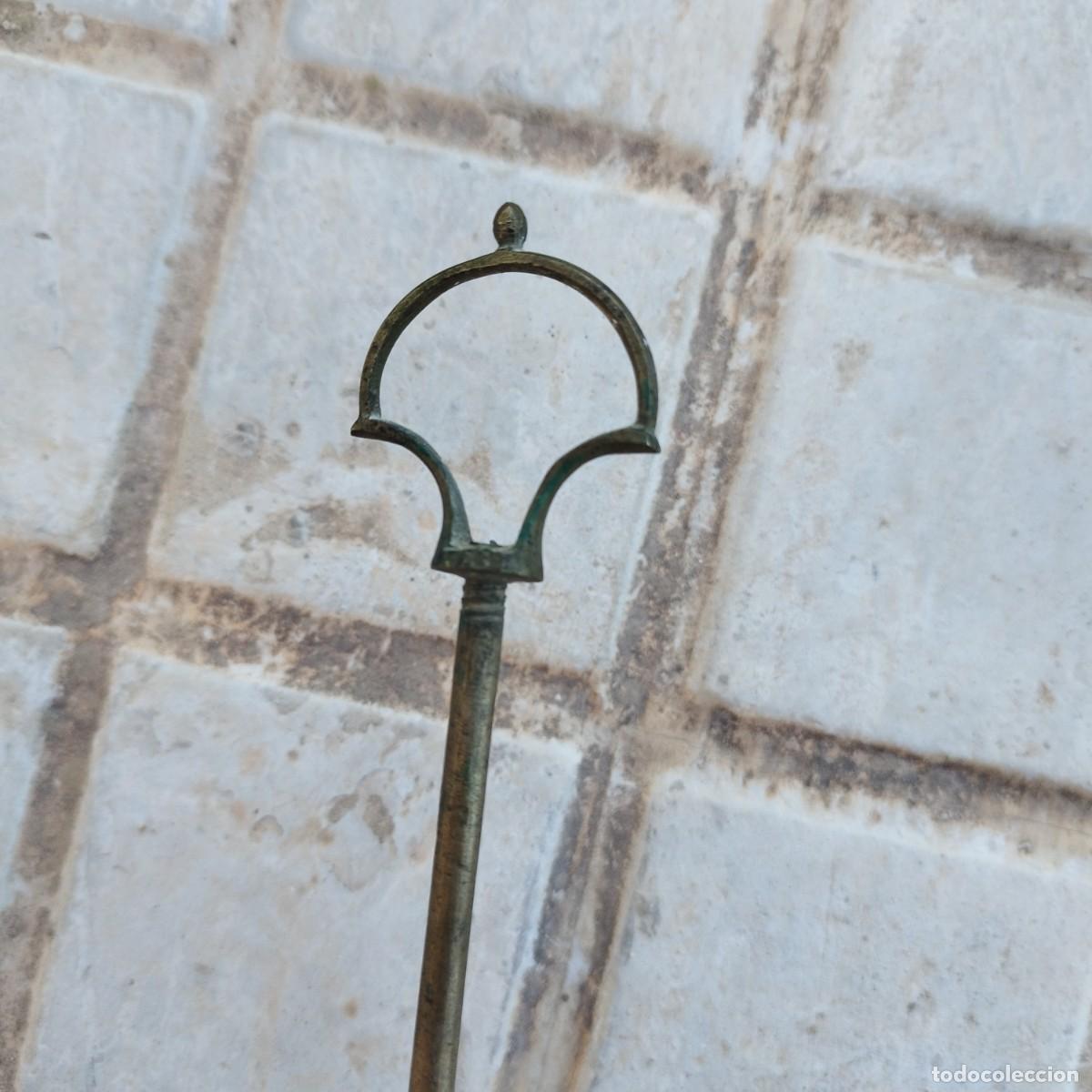 Antig&uuml;edades: Parte de L&aacute;mpara - Quinqu&eacute; de Bronce - - Foto 6