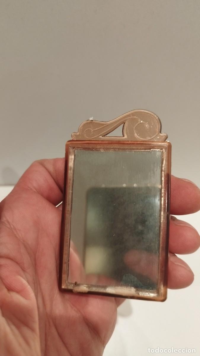 Antig&uuml;edades: Antiguo peque&ntilde;o espejo - Foto 3