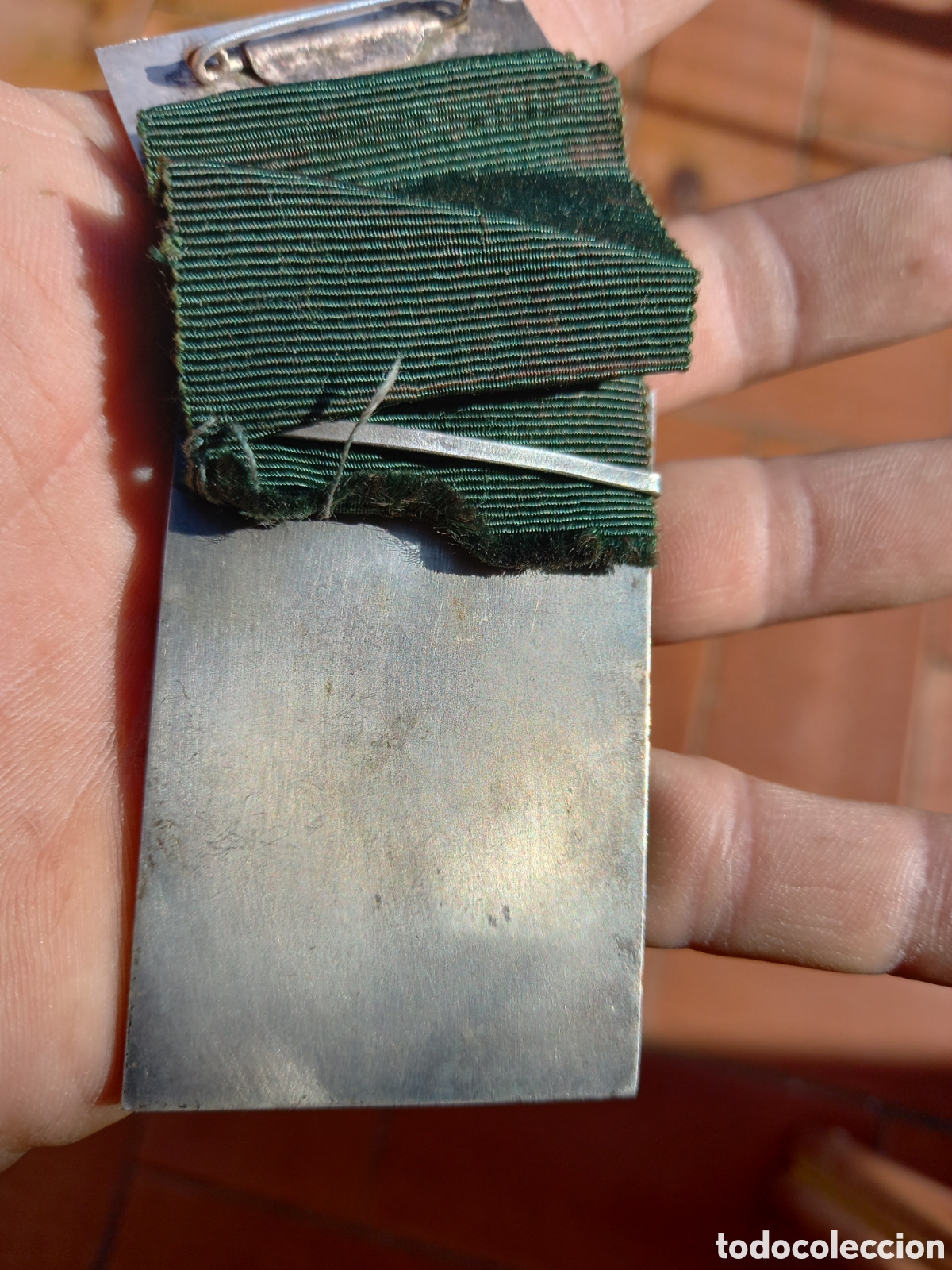 Antig&uuml;edades: MEDALLA A LOS COROS DE CLAVE - Foto 2