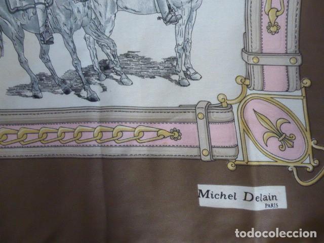 Antig&uuml;edades: Pa&ntilde;uelo Michel Delain - Foto 2